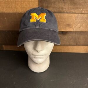 Michigan Wolverines Twin Enterprises Blue Hat The Franchise Mens Size Medium‎